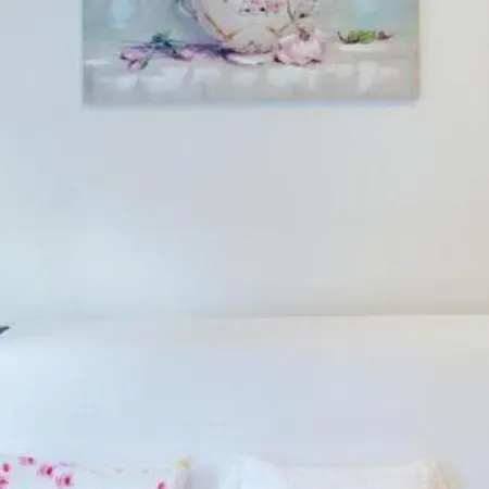 Gordana St - One Bedroom *
