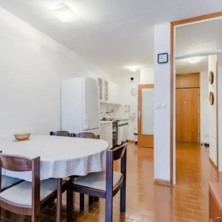 Gordana St - One Bedroom Apartamento Split