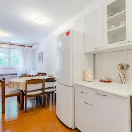 Gordana St - One Bedroom