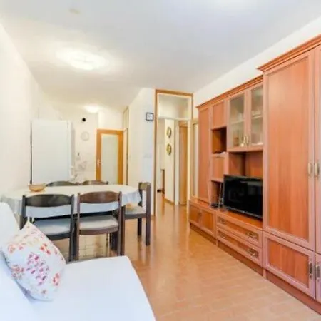 Gordana St - One Bedroom Apartamento